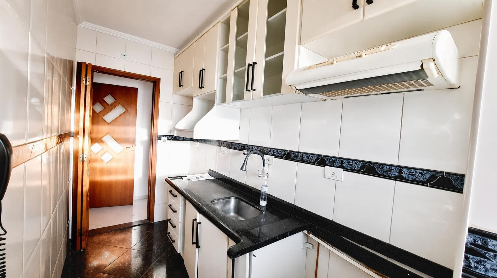 Apartamento 3 quartos na Vila Ema por R$ 1.980,00